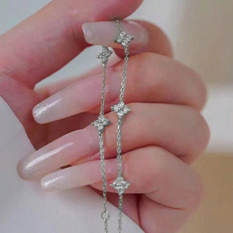 Collar de trébol vintage de cuatro hojas