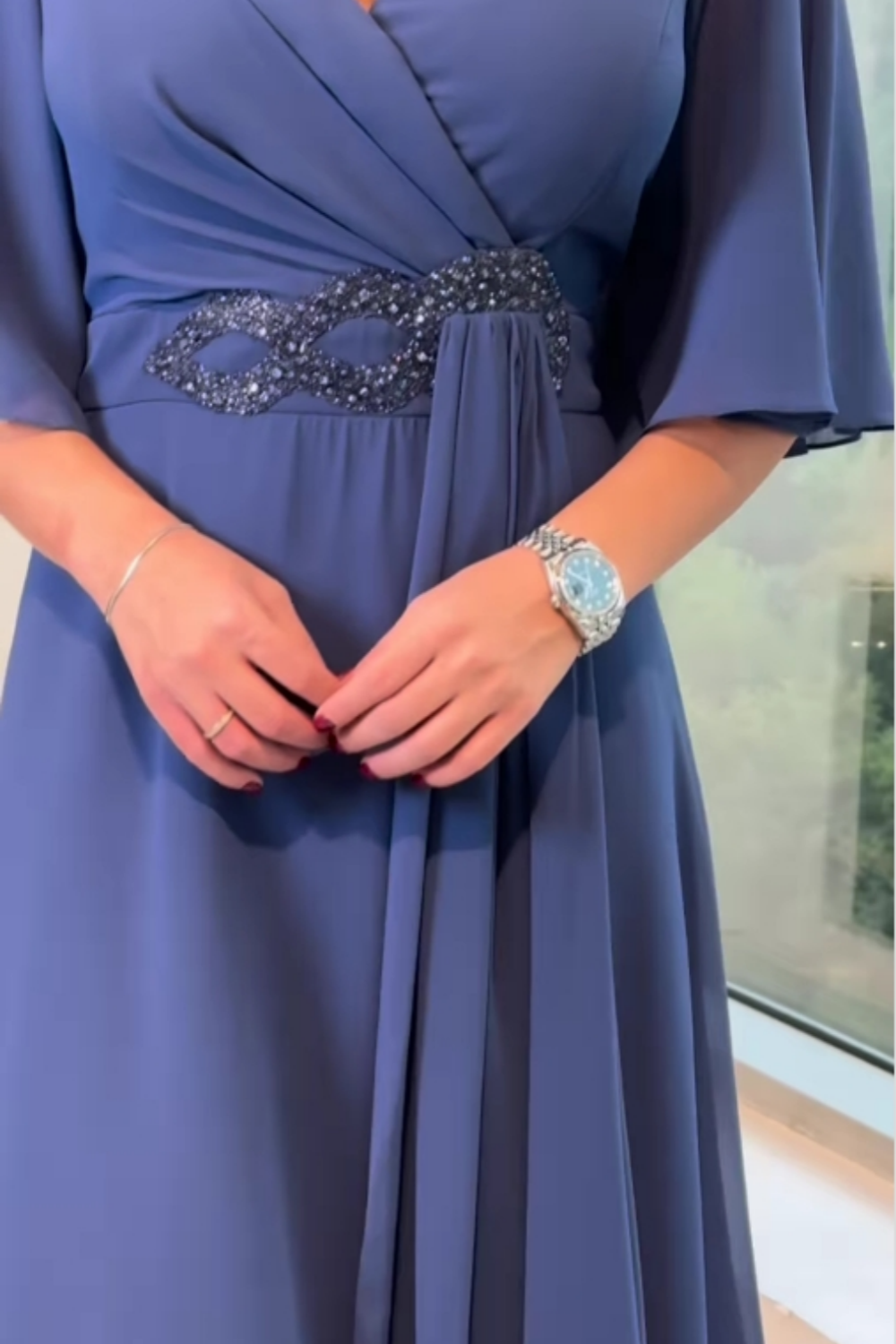 Vestido ligero con escote en V