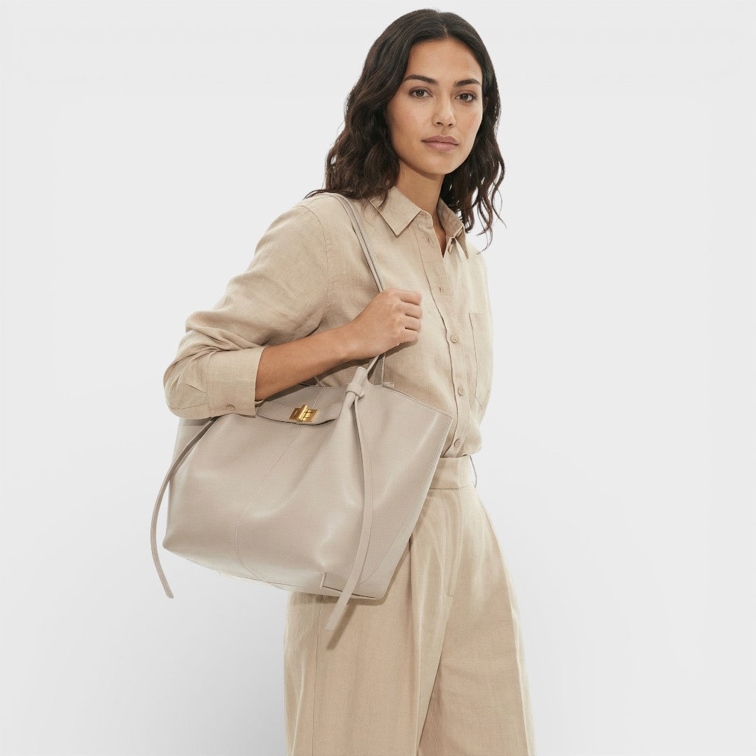 Bolso Shopper Estructurado Negro Mujer