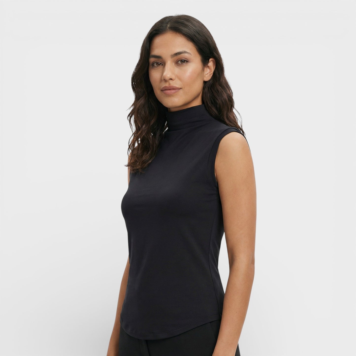 Top Ajustado Cuello Alto Mujer