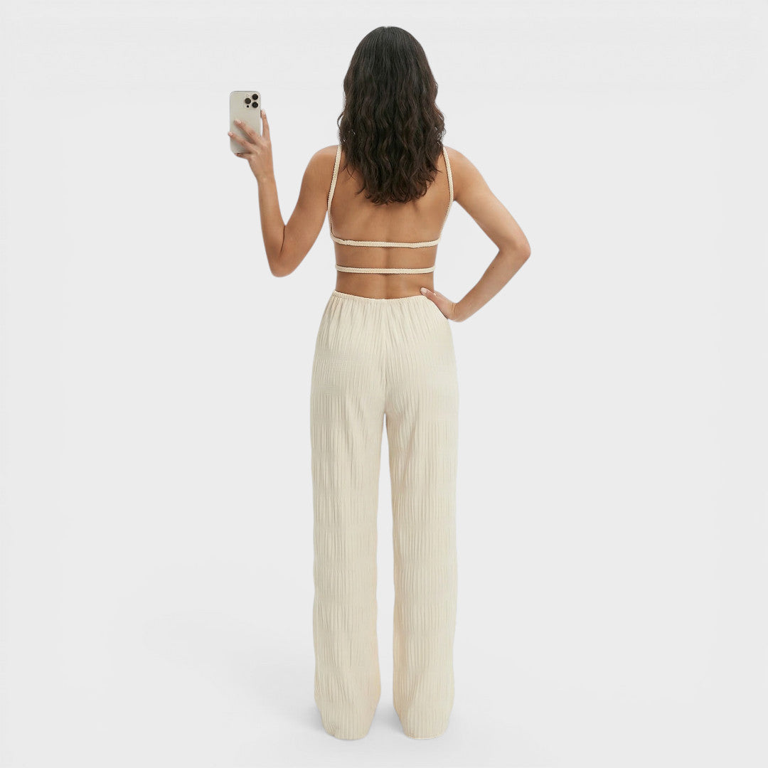 Mono Mujer Espalda Abierta Pierna Ancha